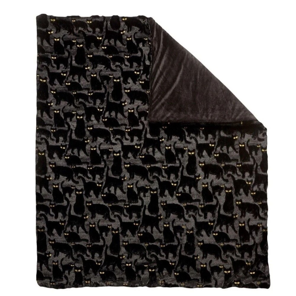 BRAND NEW COSTCO FAUX FUR EMBROIDERED HALLOWEEN BLANKET THROW ๐โโฌ BLACK CAT ๐โโฌ - Picture 2 of 6